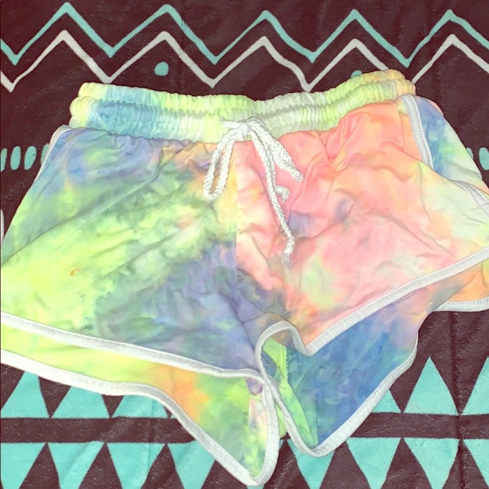 Tie-dye shorts!